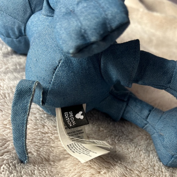 Mickey Mouse. - Picture 2 of 4